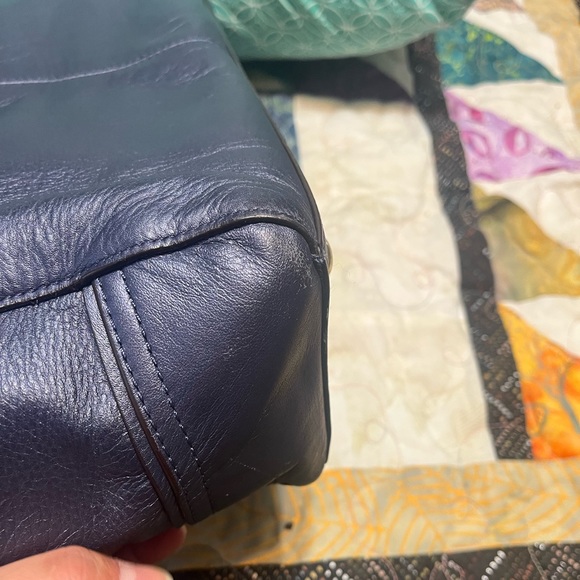 Coach navy blue iridescent tote - Picture 7 of 16